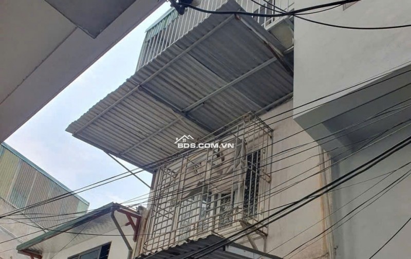 Ban nhà tặng đất tại Yên Hoà, quy hoạch nhà ra cực gần phố